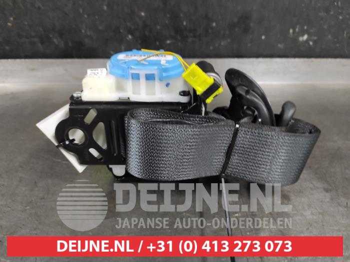 Toyota Aygo Veiligheidsgordel links-voor O628251