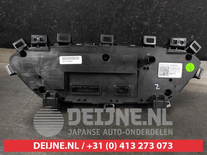 Kachel Bedieningspaneel van een Hyundai Bayon 1.0 T-GDI 12V Mild Hybrid 48V 2022