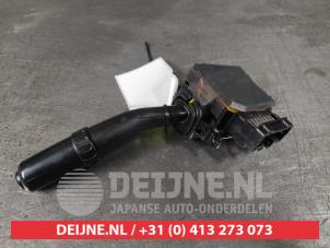 Subaru Impreza Scheibenwischer Schalter O628423 foto 2