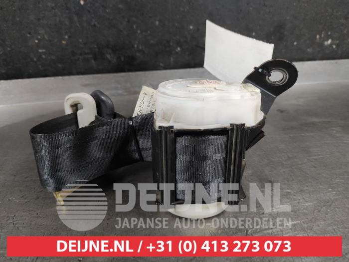 Subaru Impreza Veiligheidsgordel rechts-achter O628427