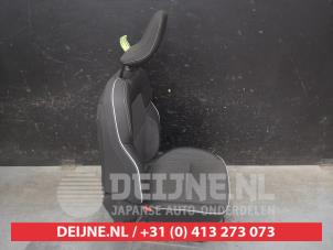 Mitsubishi Colt Sitz links O628453 foto 2