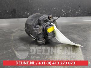 Nissan X-Trail Mistlamp links-voor O628587 foto 2