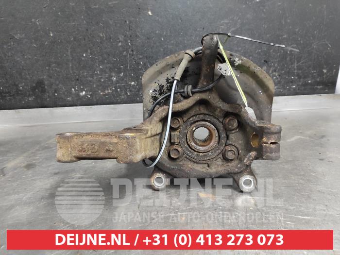 Nissan X-Trail Achsschenkel rechts vorne O628653