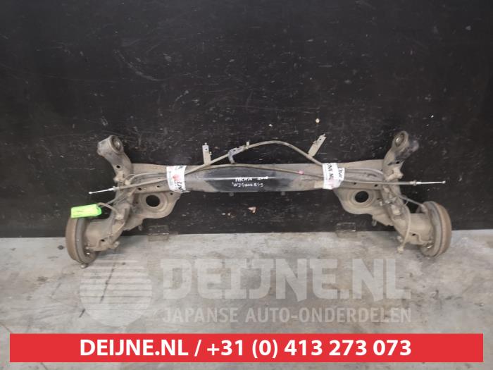 Nissan Micra Rear-wheel drive axle O628661