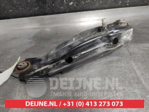 Nissan Qashqai Rear wishbone, right O628741 photo 2