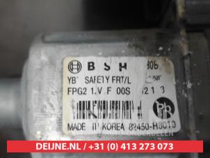 Kia Rio Window mechanism 4-door, front left O628750 photo 2