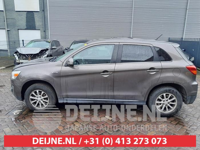 Mitsubishi ASX Portierruit 4Deurs links-achter O629002