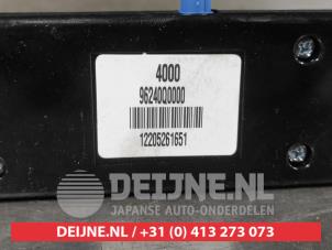 Hyundai Bayon GPS Antenne O629040 foto 2