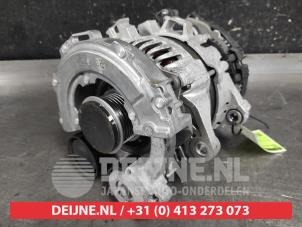 Gebruikte Dynamo Hyundai Bayon 1.0 T-GDI 12V Mild Hybrid 48V Prijs € 400,00 Margeregeling aangeboden door V.Deijne Jap.Auto-onderdelen BV