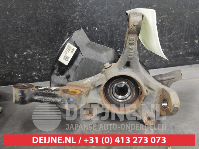 Fusee rechts-voor van een Hyundai Bayon 1.0 T-GDI 12V Mild Hybrid 48V 2022