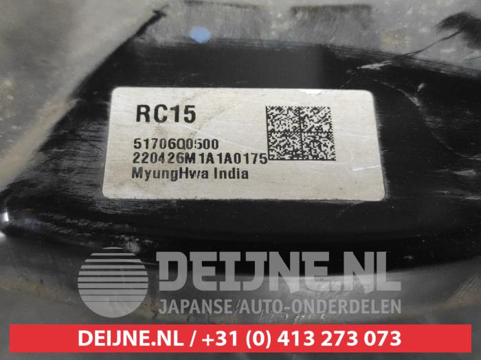 Fusee rechts-voor van een Hyundai Bayon 1.0 T-GDI 12V Mild Hybrid 48V 2022