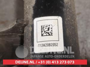 Hyundai IX35 Stoßdämpferstrebe links vorne O629390 foto 3