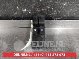 Gebruikte Combischakelaar ramen Suzuki Swift (ZA/ZC/ZD1/2/3/9) 1.5 VVT 16V Prijs € 25,00 Margeregeling aangeboden door V.Deijne Jap.Auto-onderdelen BV