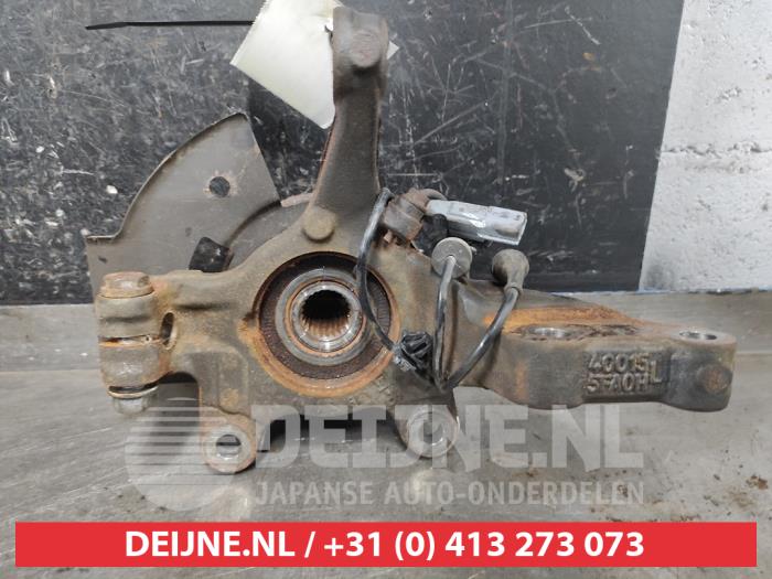 Nissan Micra Fusee links-voor O629661