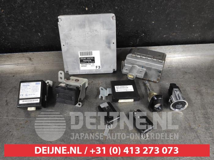Toyota Corolla Verso Computer Motormanagement O629674