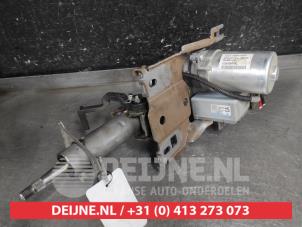 Gebruikte Stuurkolomas Nissan Note (E11) 1.4 16V Prijs € 100,00 Margeregeling aangeboden door V.Deijne Jap.Auto-onderdelen BV