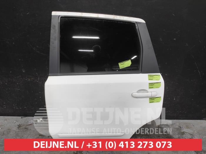 Nissan Note Tür 4-türig links hinten O629941