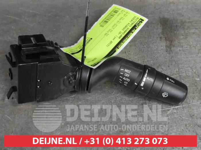 Suzuki Kizashi Wiper switch O629918
