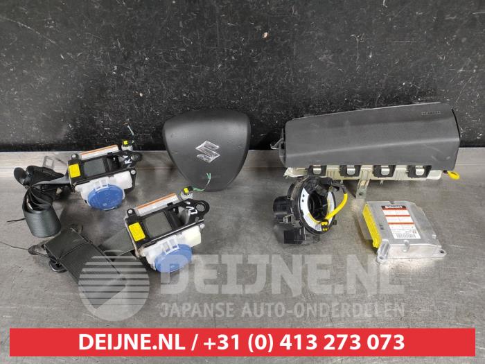 Suzuki Kizashi Airbag set O629952