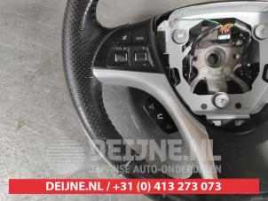 Suzuki Kizashi Lenkrad O629958 foto 3