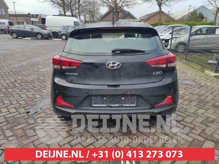 Hyundai I20 Achterklep reflector links O630016