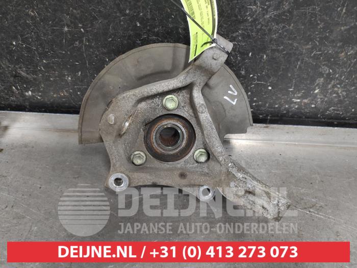 Suzuki Kizashi Fusee links-voor O629977