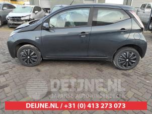 Toyota Aygo Türscheibe 4-türig links hinten O630003 foto 3
