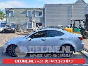Lexus IS Door window 4-door, front left O630026 photo 2