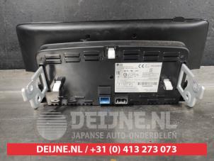Honda Civic Navigation display O630102 photo 2
