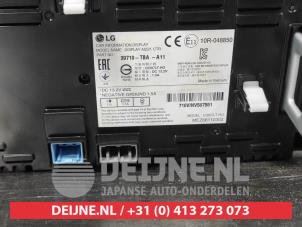 Honda Civic Navigation display O630102 photo 3