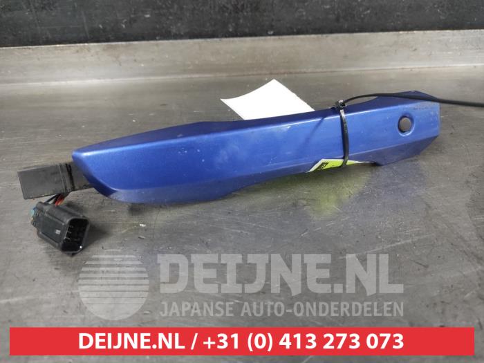 Honda Civic Türgriff 4-türig links vorne O630107
