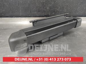 Honda Civic Hoedenplank O630125 foto 2