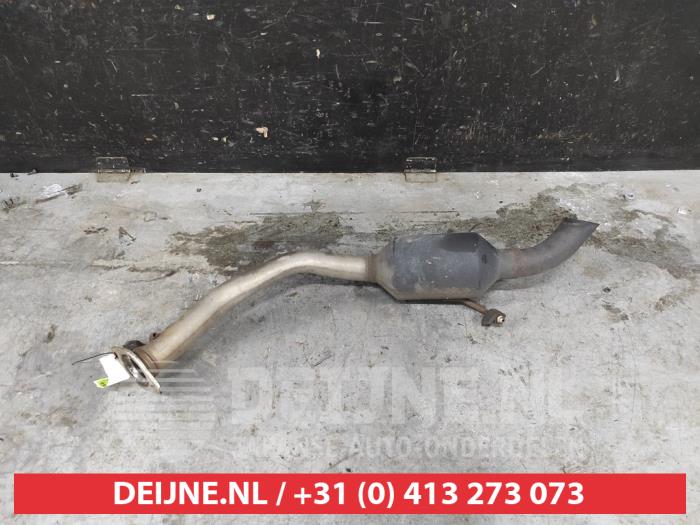 Gebruikte Uitlaat Einddemper Lexus RX (L1) 450h V6 24V VVT-i 4x2 Prijs € 50,00 Margeregeling aangeboden door V.Deijne Jap.Auto-onderdelen BV