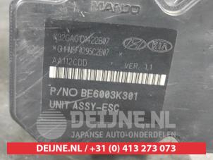 Hyundai IX35 ABS Pumpe O630442 foto 3