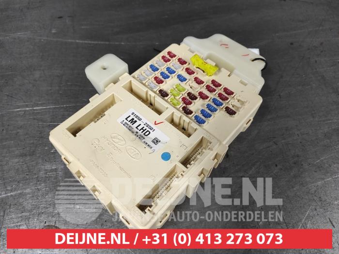 Hyundai IX35 Sicherungskasten O630425