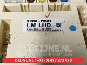 Hyundai IX35 Zekeringkast O630425 foto 3