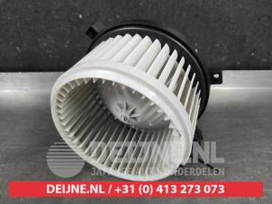 Nissan Qashqai Kachel Ventilatiemotor O630633 foto 2