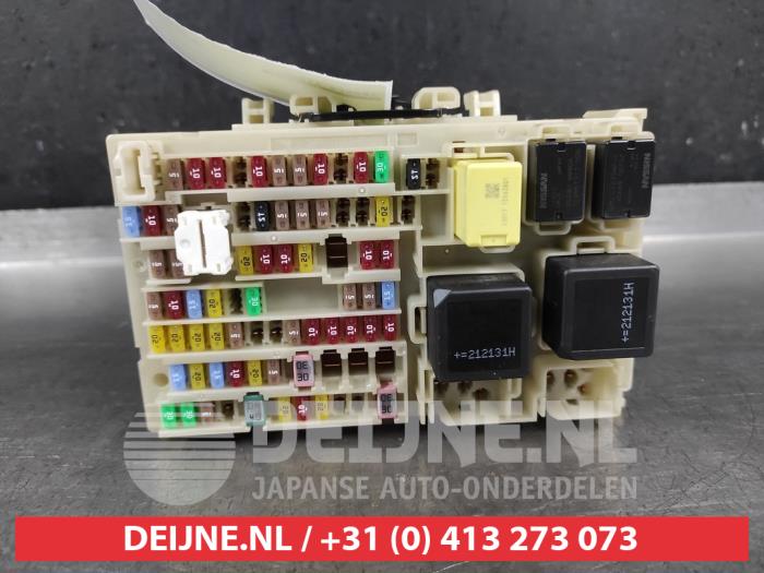 Nissan Qashqai Sicherungskasten O630635