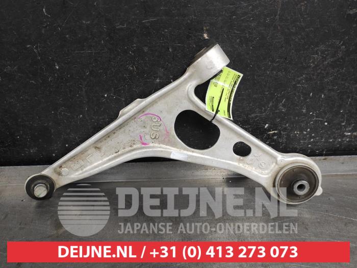 Nissan Qashqai Querlenker unten links vorne O630683