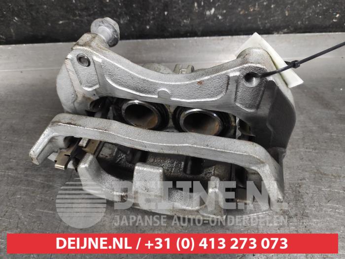 Nissan Qashqai Front brake calliper, left O630711