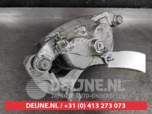 Nissan Qashqai Front brake calliper, left O630711 photo 2