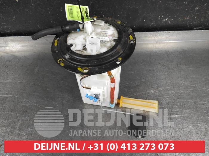 Gebruikte Tank element Pomp Hyundai i30 Wagon (GDHF5) 1.4 16V Prijs € 75,00 Margeregeling aangeboden door V.Deijne Jap.Auto-onderdelen BV