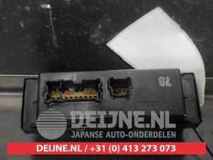 Nissan Micra Kombischalter Fenster O631016 foto 2