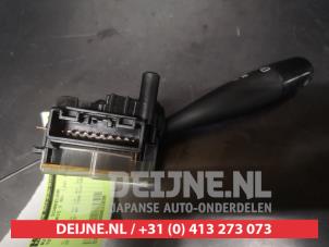 Toyota Yaris Ruitenwis Schakelaar O631039 foto 2
