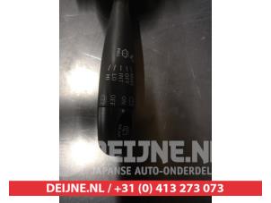 Toyota Yaris Ruitenwis Schakelaar O631039 foto 3