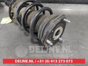 Mazda CX-30 Schokdemperpoot links-voor O631109 foto 2