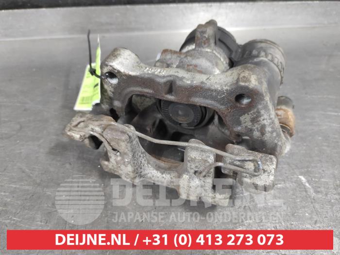 Mazda CX-30 Bremszange links hinten O631116