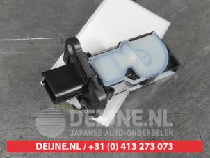 Gebruikte Luchthoeveelheidsmeter Mazda CX-30 (DM) 2.0 e-SkyActiv X 186 M Hybrid 16V Prijs € 60,00 Margeregeling aangeboden door V.Deijne Jap.Auto-onderdelen BV