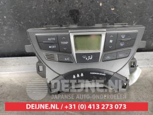 Gebruikte Kachel Bedieningspaneel Toyota Verso S 1.33 16V Dual VVT-I Prijs € 40,00 Margeregeling aangeboden door V.Deijne Jap.Auto-onderdelen BV