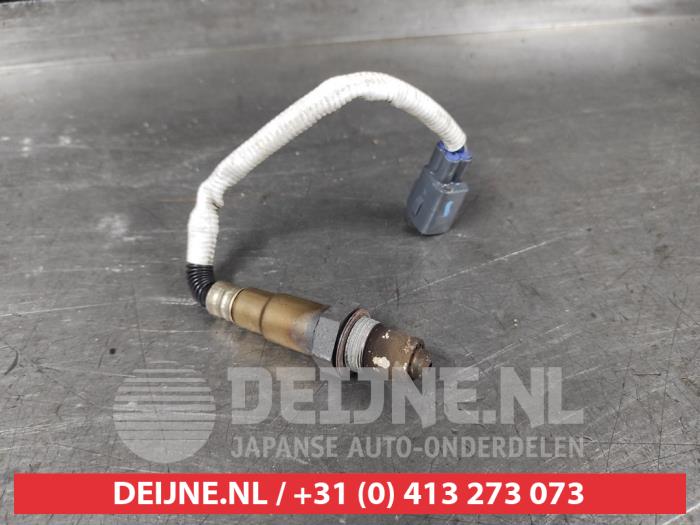 Gebruikte Lambda Sonde Toyota Yaris II (P9) 1.0 12V VVT-i Prijs € 35,00 Margeregeling aangeboden door V.Deijne Jap.Auto-onderdelen BV